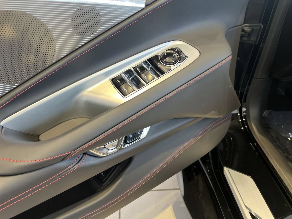 2027 Chevrolet Corvette 3LZ - Photo 13