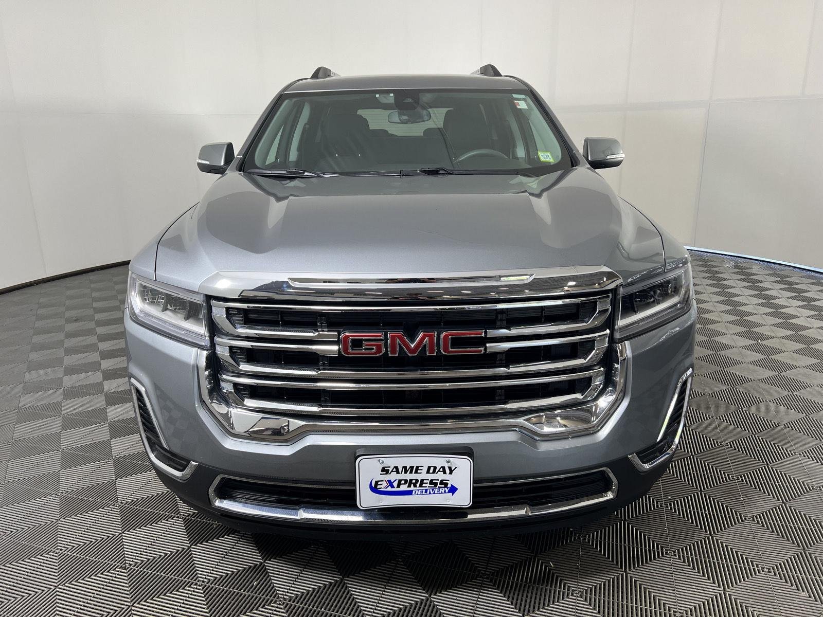 Used 2023 Sterling Metallic GMC SLE image 32