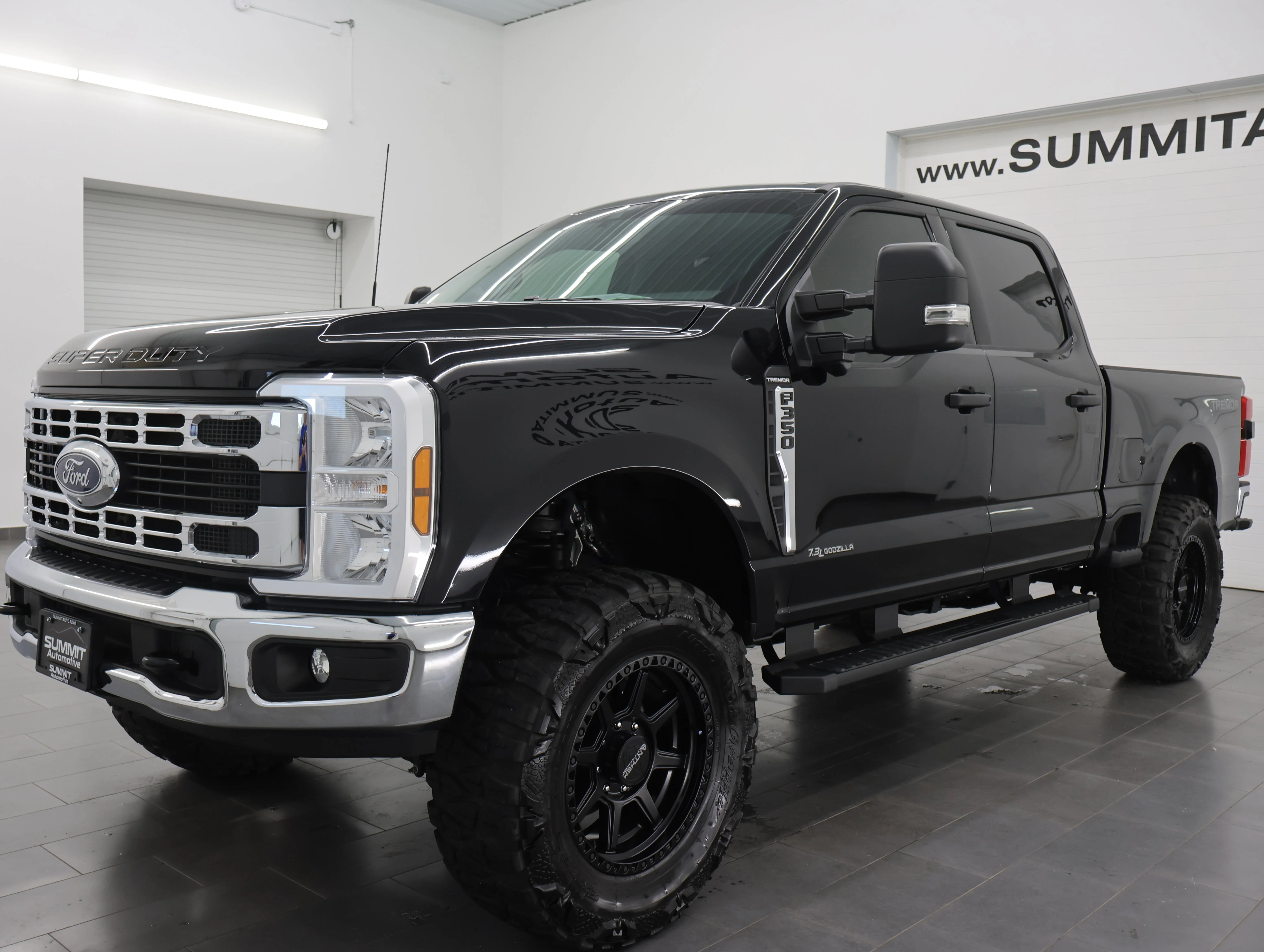 2025 Ford F-350 Super Duty XLT - Photo 7