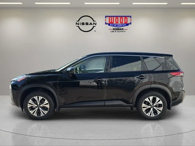 Used 2023 Super Black Nissan SV image 5