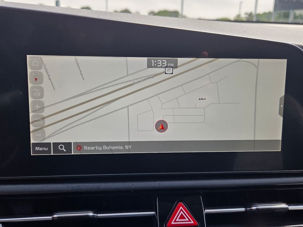 Used 2023 White Kia EX image 18