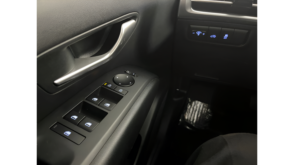 2025 Hyundai Santa Cruz SEL - Photo 22