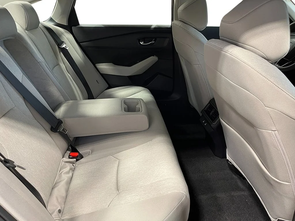 New 2026 Platinum White Pearl Honda LX 1.5T image 24
