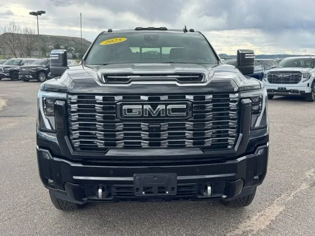 Certified Used 2025 Onyx Black GMC Denali Ultimate image 9