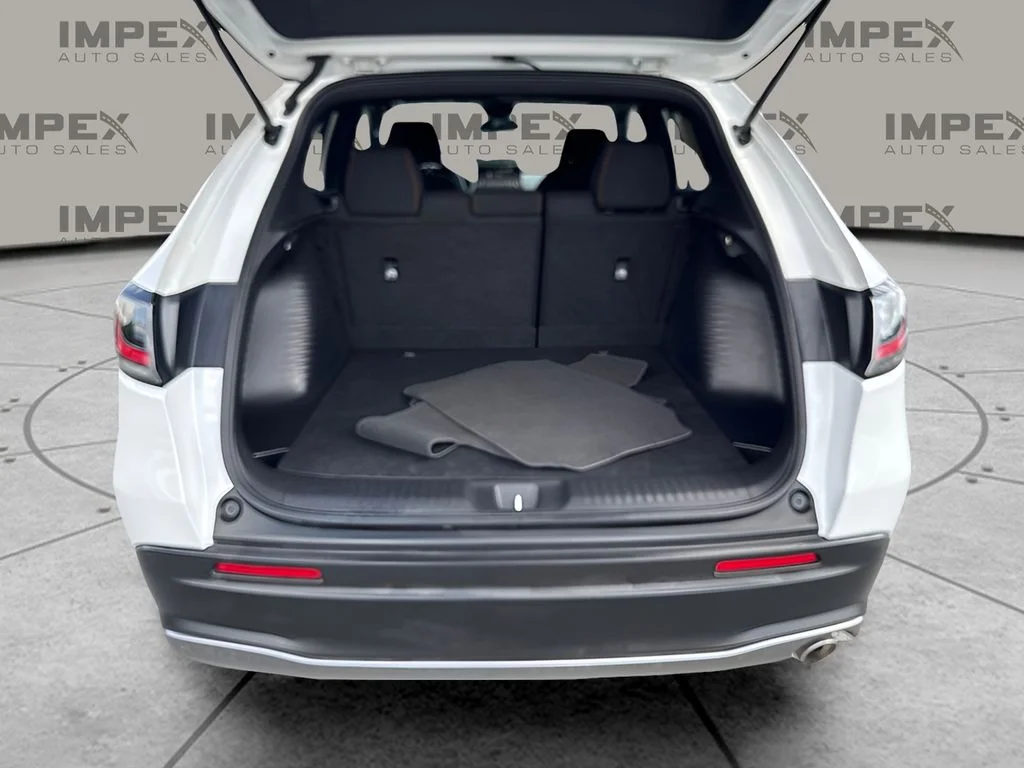 Used 2025 White Honda Sport image 15