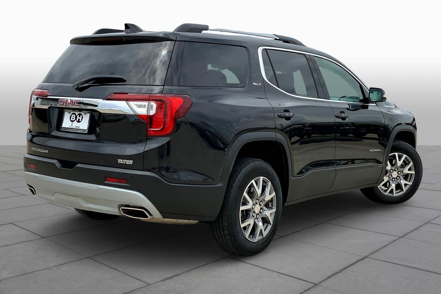 Used 2020 Carbon Black Metallic GMC SLT image 13