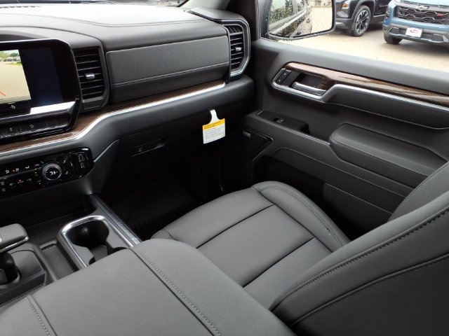 New 2026 Black Chevrolet RST image 20