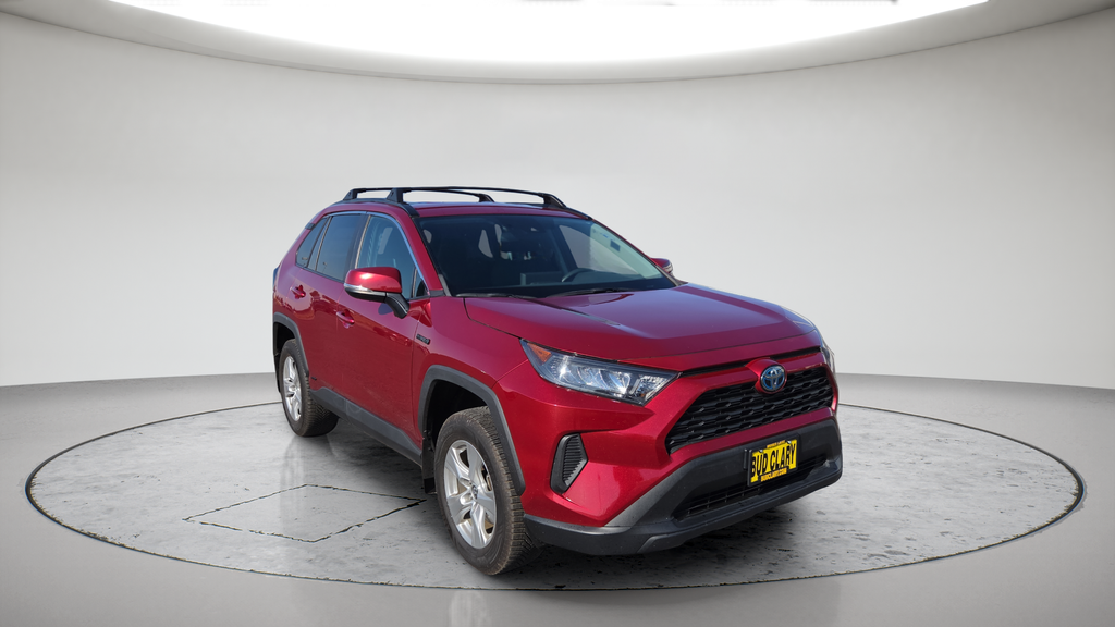 Used 2020 Red Toyota LE image 1