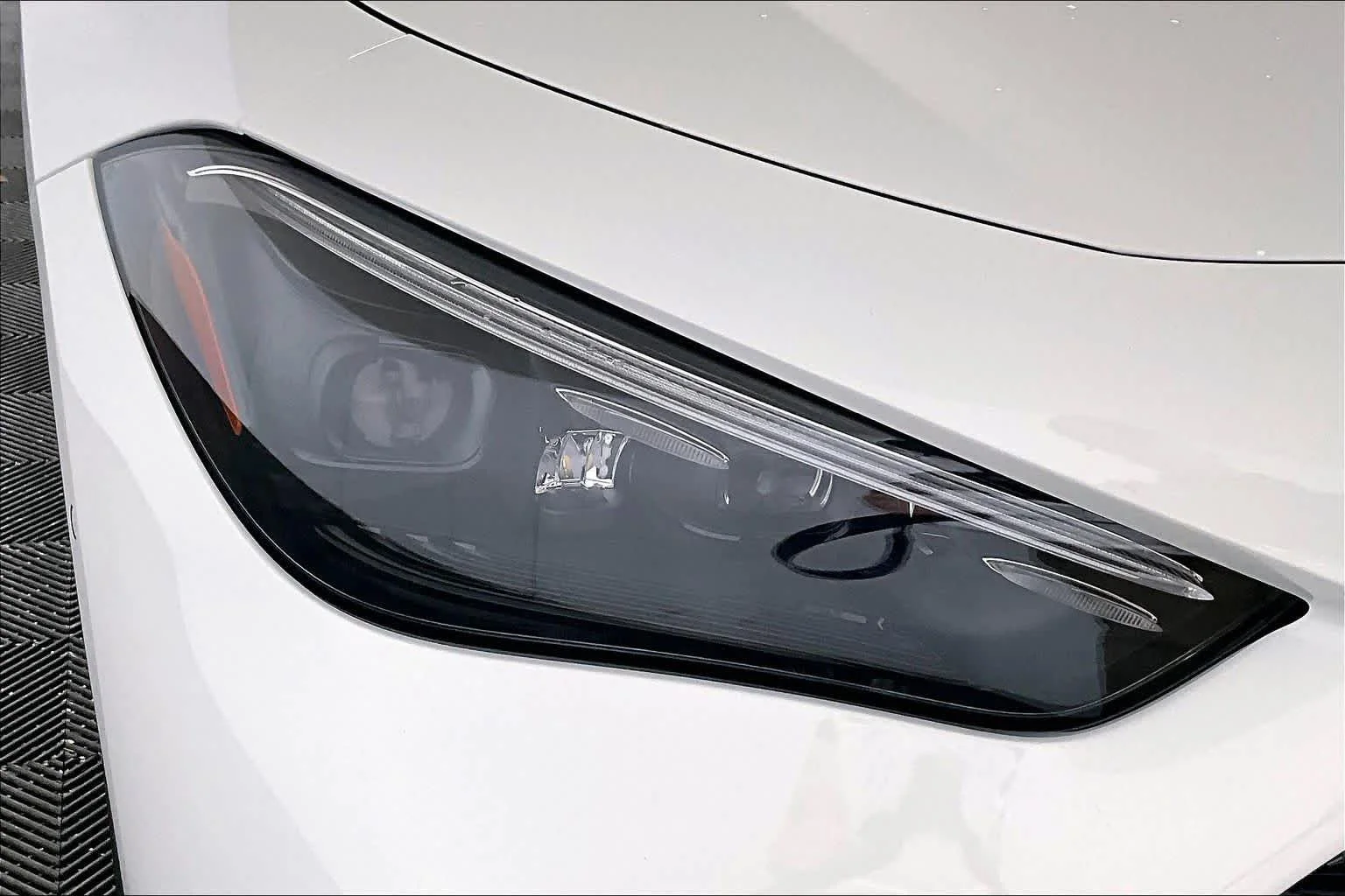 New 2026 Polar White Mercedes-Benz CLE 450 image 15