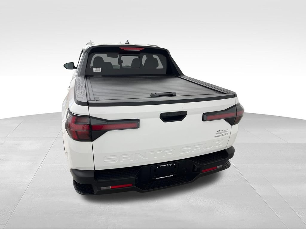 Used 2023 White Hyundai SEL Premium image 4