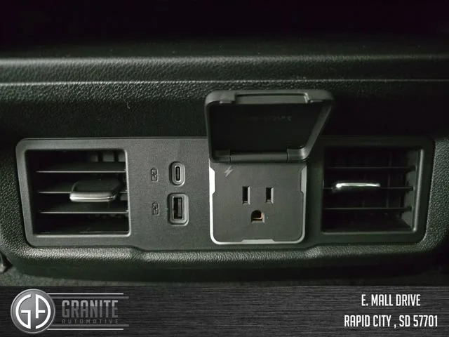 New 2026 Sterling Metallic GMC Elevation image 35