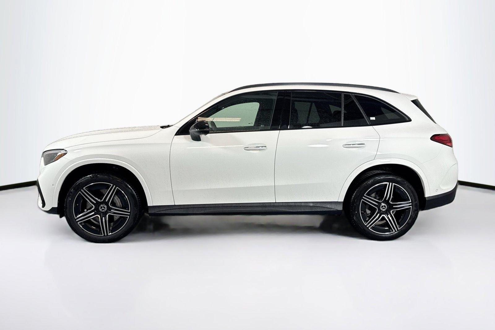 New 2026 Polar White Mercedes-Benz GLC 300 image 8