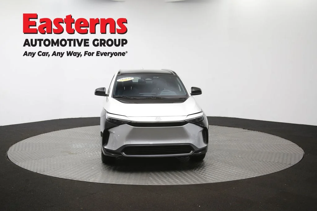 Used 2024 Silver Toyota XLE image 54