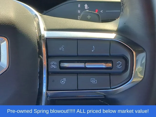 Used 2025 White GMC Denali image 27