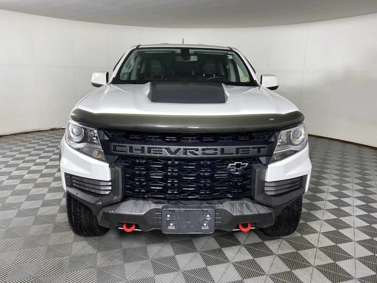 Used 2021 SUMMIT WHITE Chevrolet 4WD ZR2 image 2