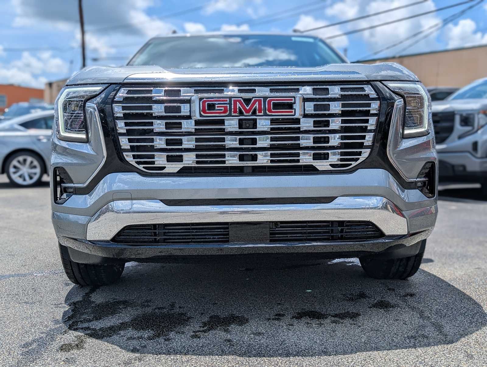 New 2027 Sterling Metallic GMC Denali image 2