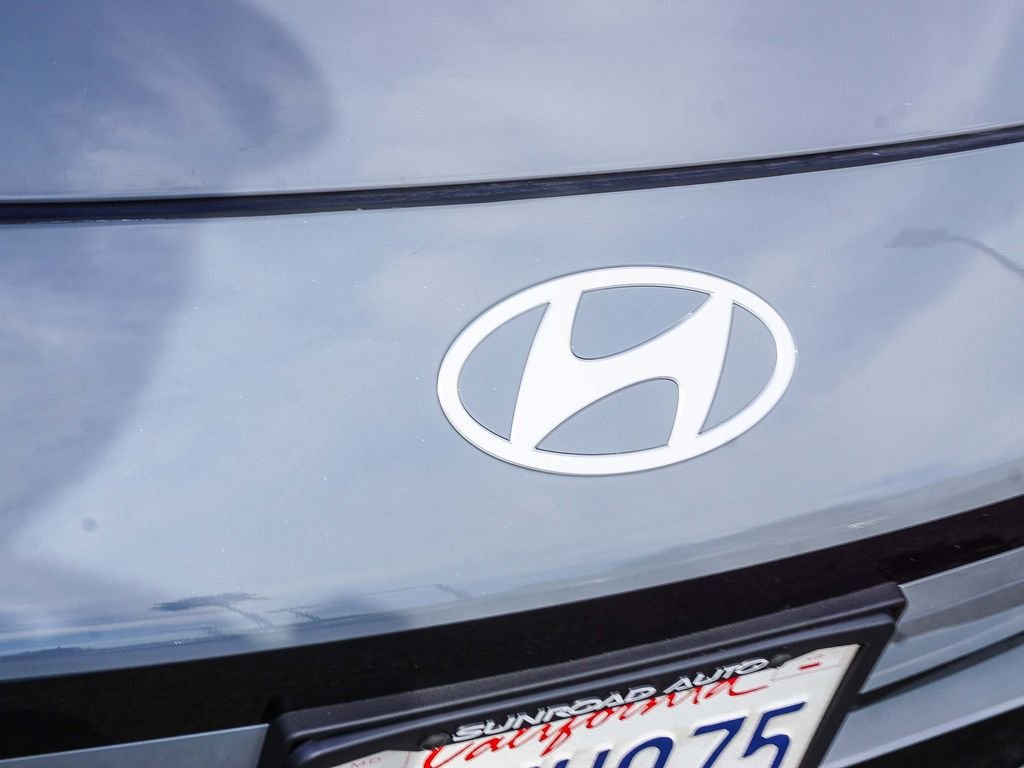 Used 2023 Blue Hyundai SEL image 11