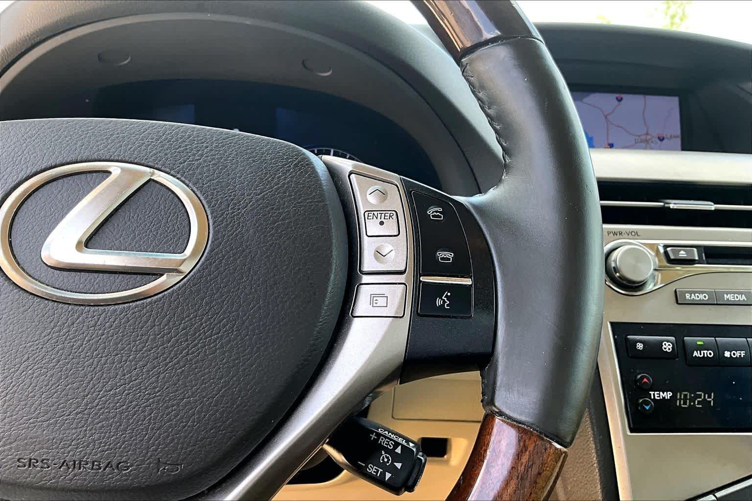 Used 2015 Stargazer Black Lexus  image 22