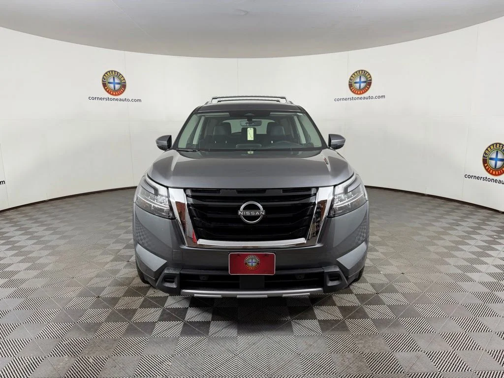 Used 2023 Gun Metallic Nissan SL image 16
