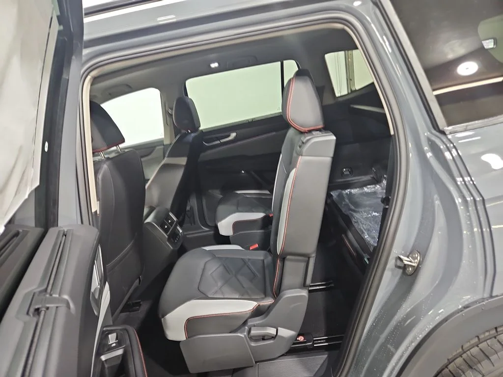 New 2026 Gray Volkswagen 2.0T Peak Edition image 23