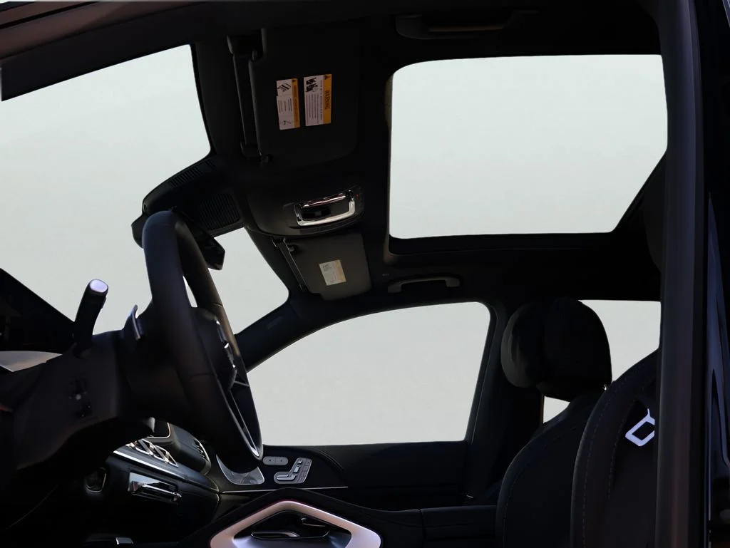 New 2026 Obsidian Black Metallic Mercedes-Benz GLE 580 image 38