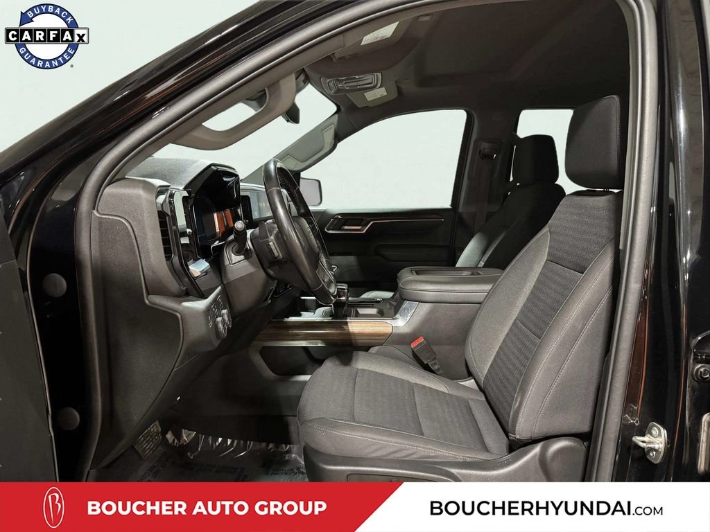 Used 2022 Black Chevrolet RST image 23