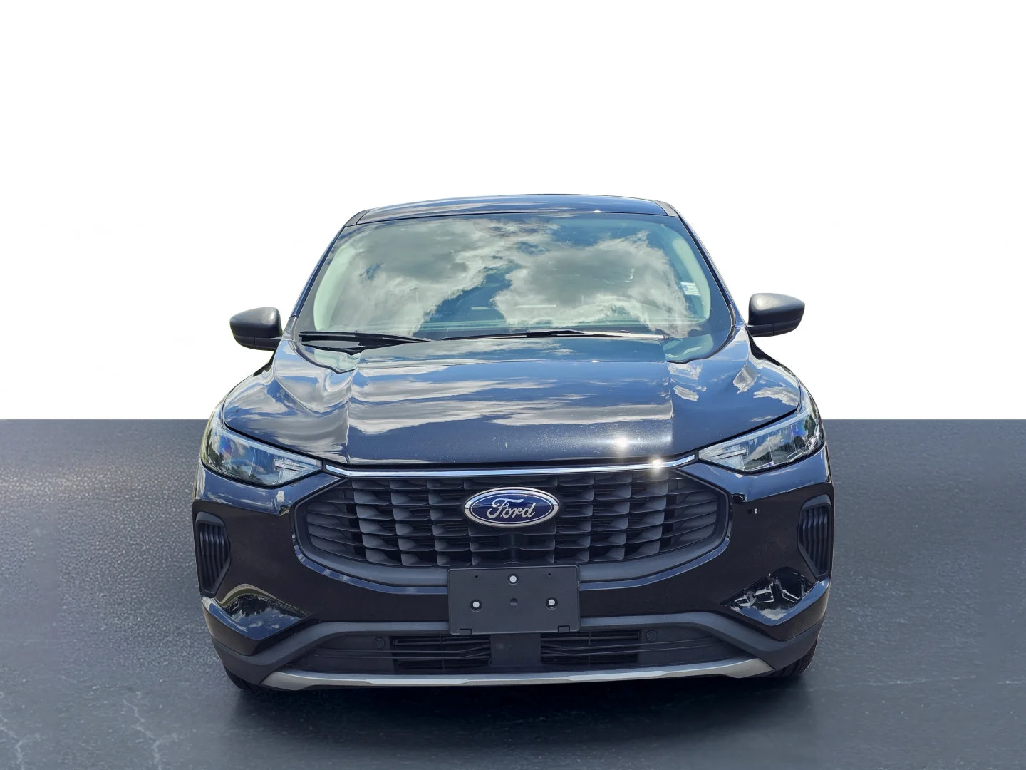 Used 2025 Agate Black Metallic Ford Active image 2