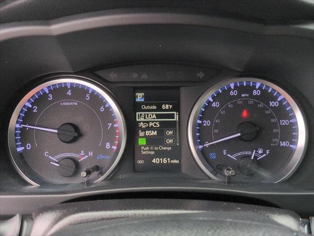 Certified Used 2019 ALUMINA JADE METAL Toyota  image 2