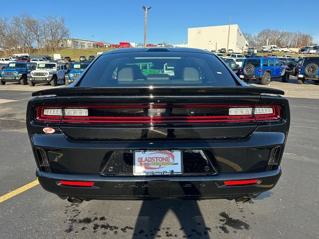 New 2026 Diamond Black Crystal Pearlcoat Dodge Scat Pack image 6