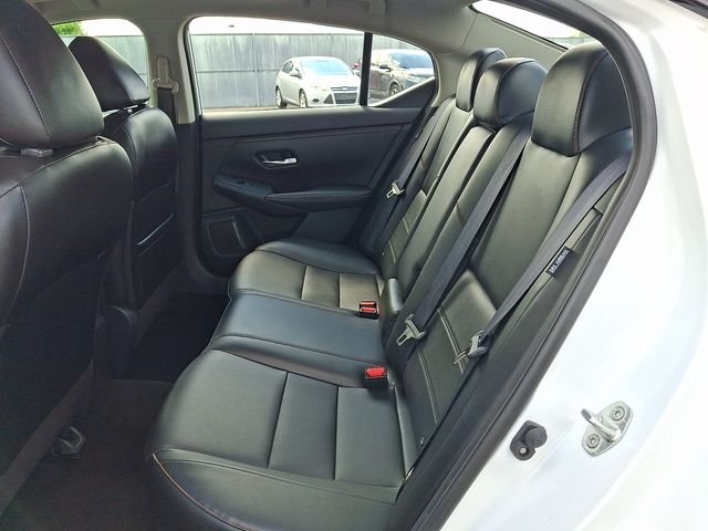 Used 2025 White Nissan SR image 8