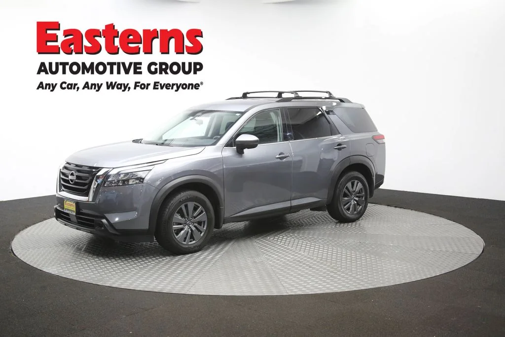 Used 2024 Gray Nissan SV image 58