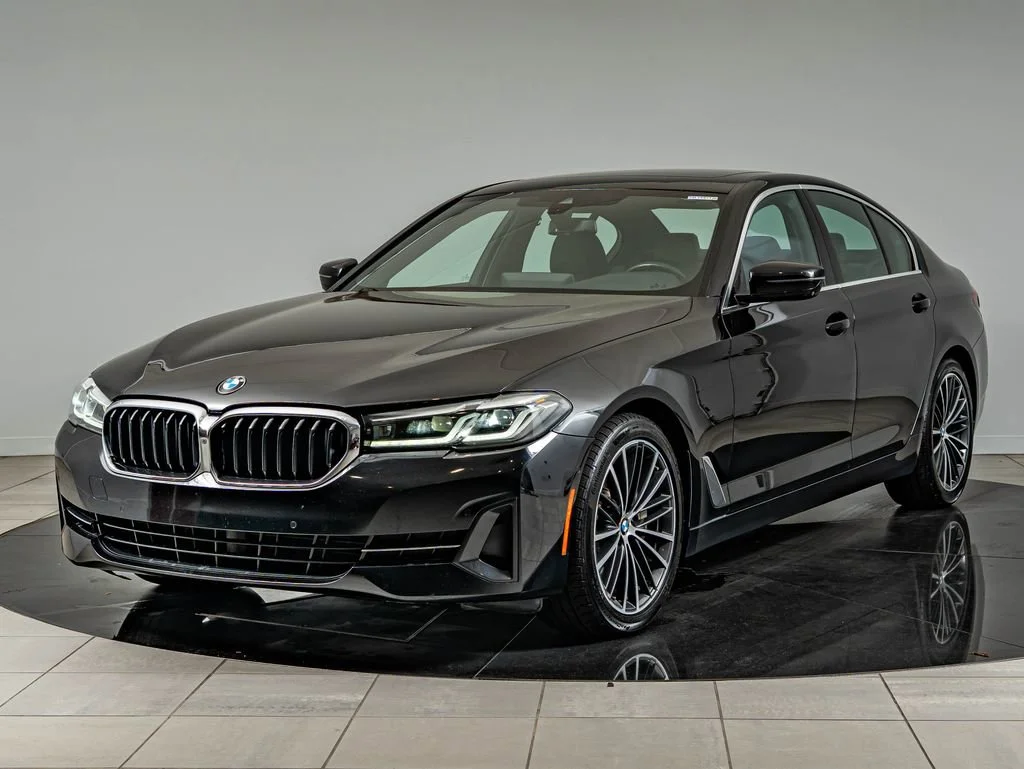 Used 2021 Jet Black BMW 530i xDrive image 1