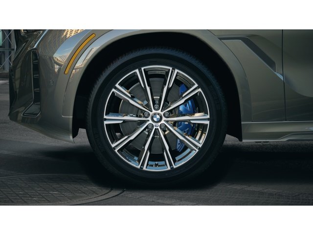 New 2027 Dravit Grey Metallic BMW X6 40i image 7