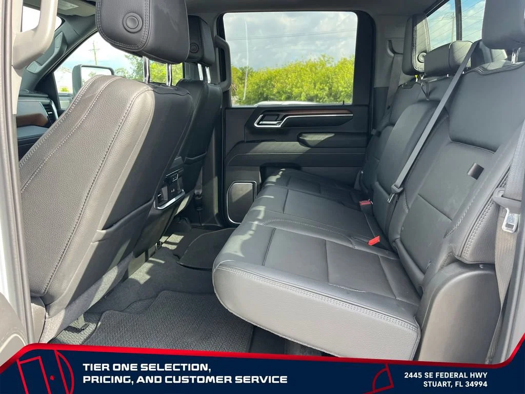 Used 2025 Summit White GMC Denali image 11