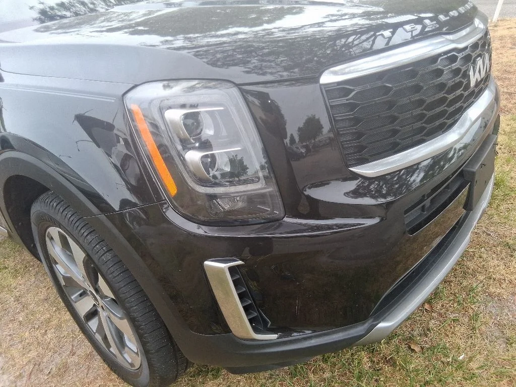 Used 2022 Black Kia EX image 13