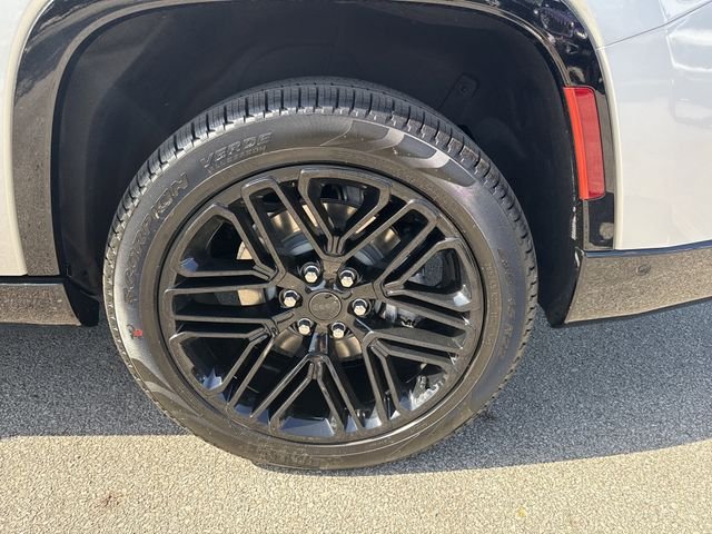 New 2026 Silver Jeep Limited Reserve image 22