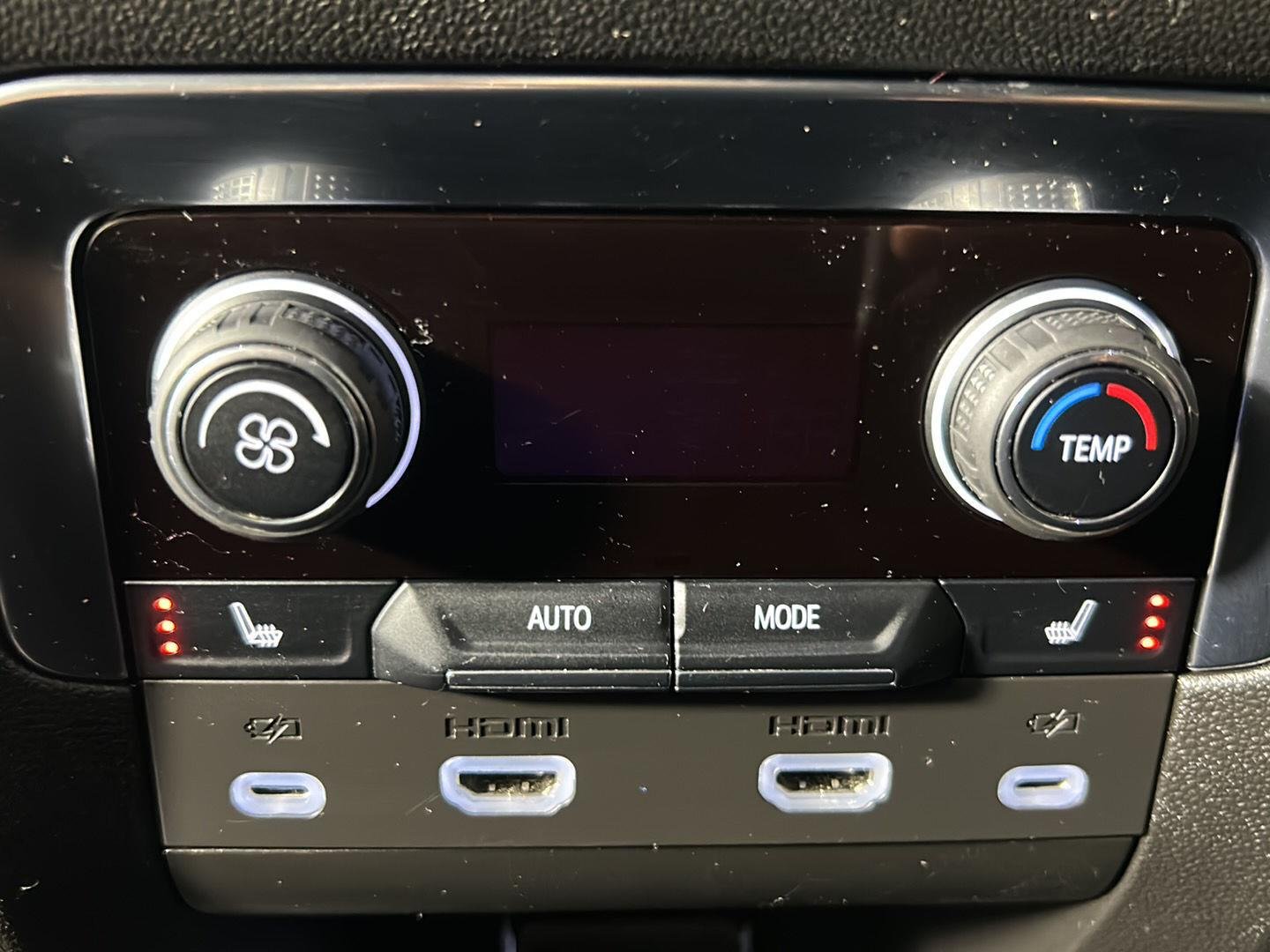 Used 2023 Silver Sage Metallic Chevrolet High Country image 43
