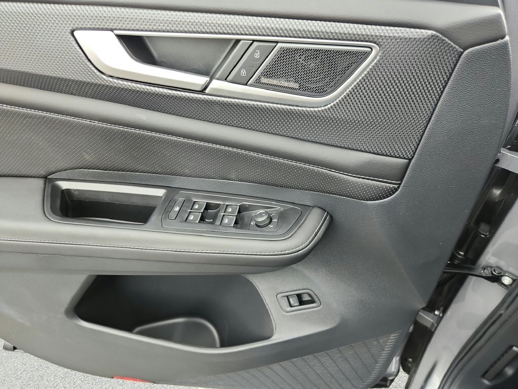 New 2026 Silver Volkswagen SEL Premium R-Line image 20