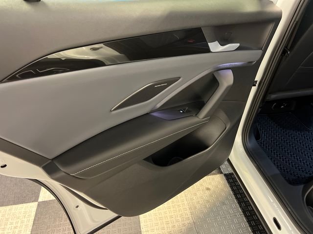 New 2026 White Volkswagen 2.0T SEL R-Line Turbo image 10