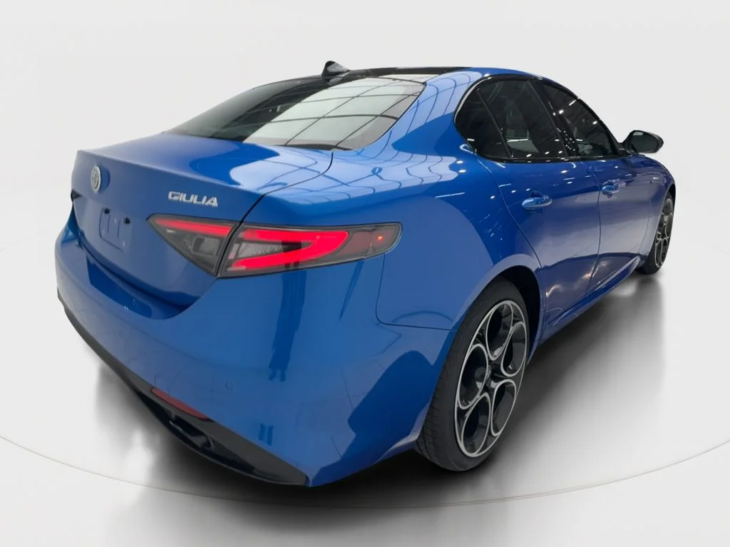 New 2026 Blue Alfa Romeo Base image 8