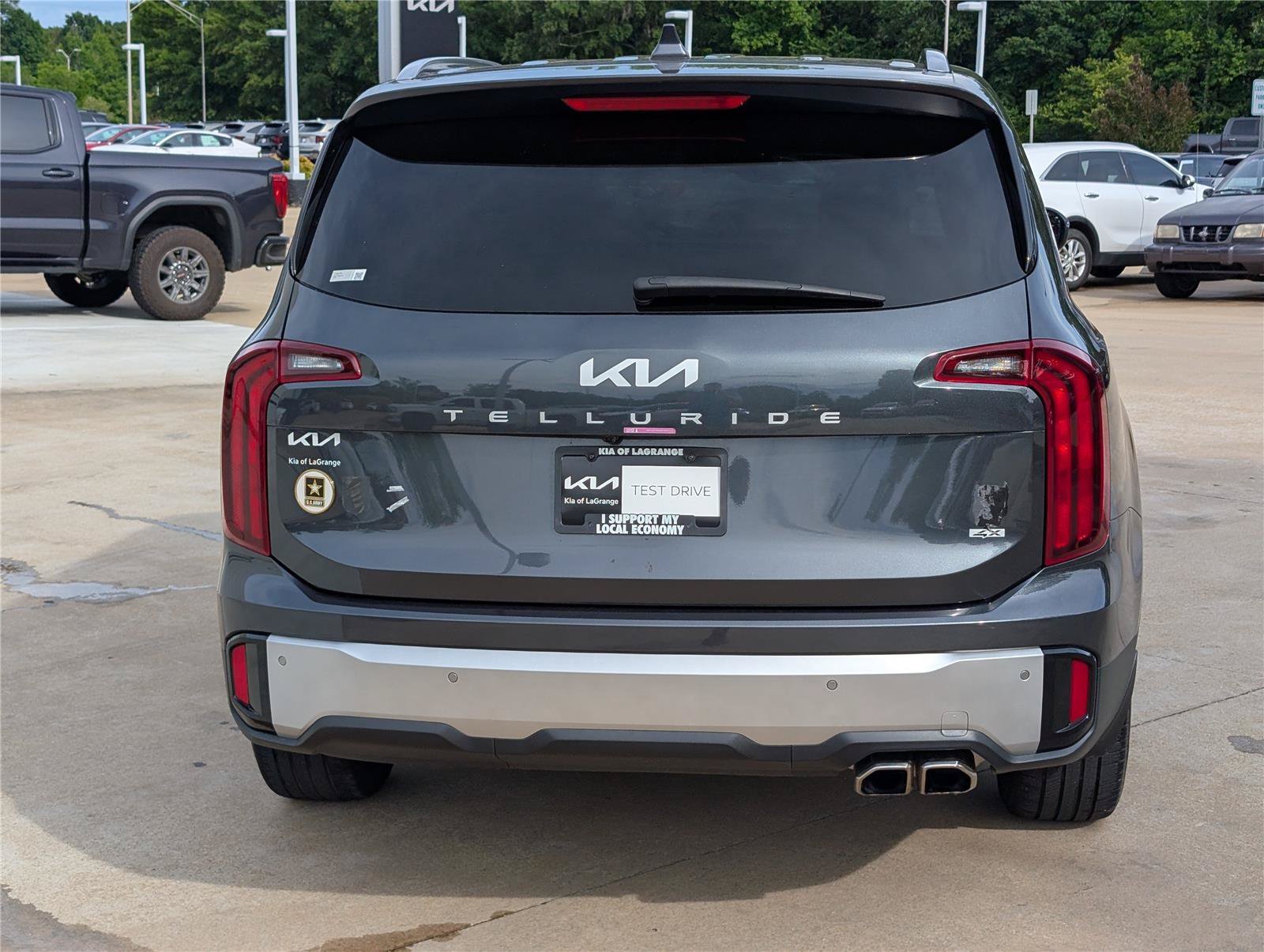 Used 2024 Gravity Gray Kia S image 9