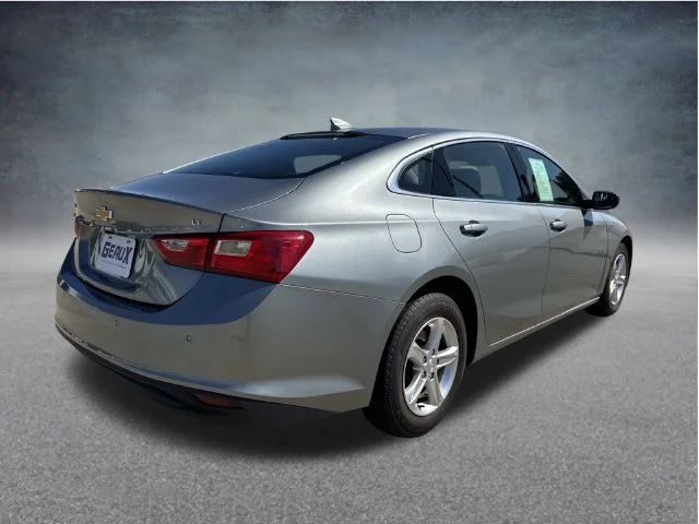 Used 2024 Gray Chevrolet LT image 18