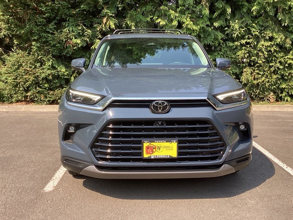 Certified Used 2025 White Toyota Platinum image 24
