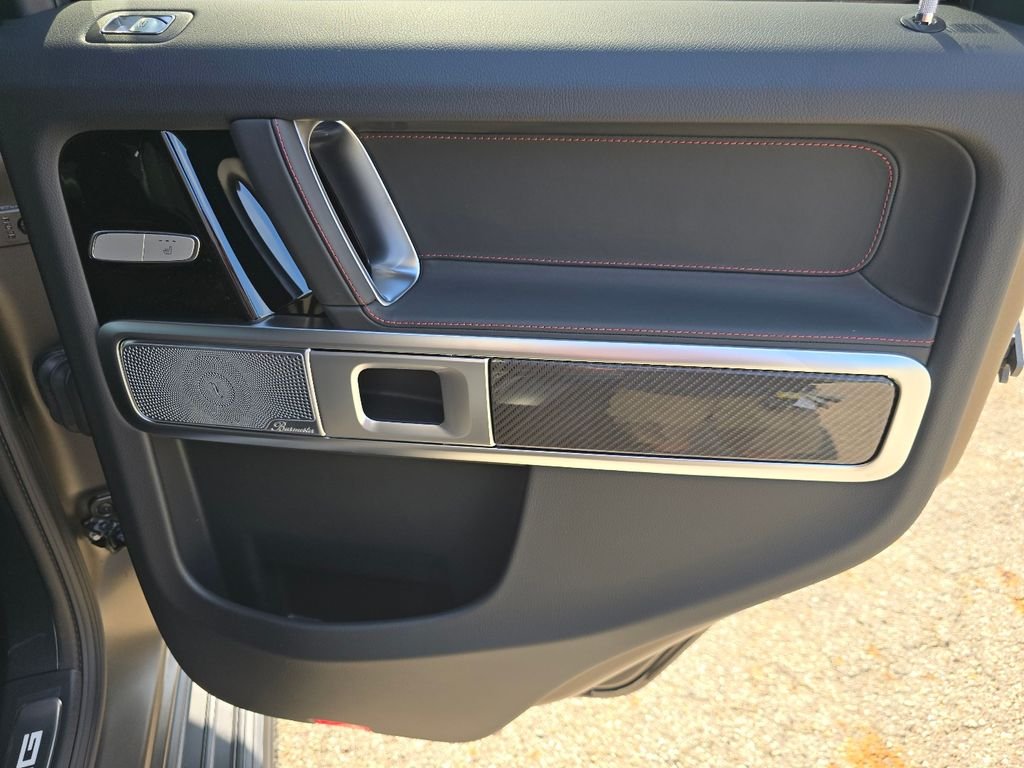 New 2027 MANUFAKTUR Monza Grey Magno Mercedes-Benz G 63 AMG® image 21