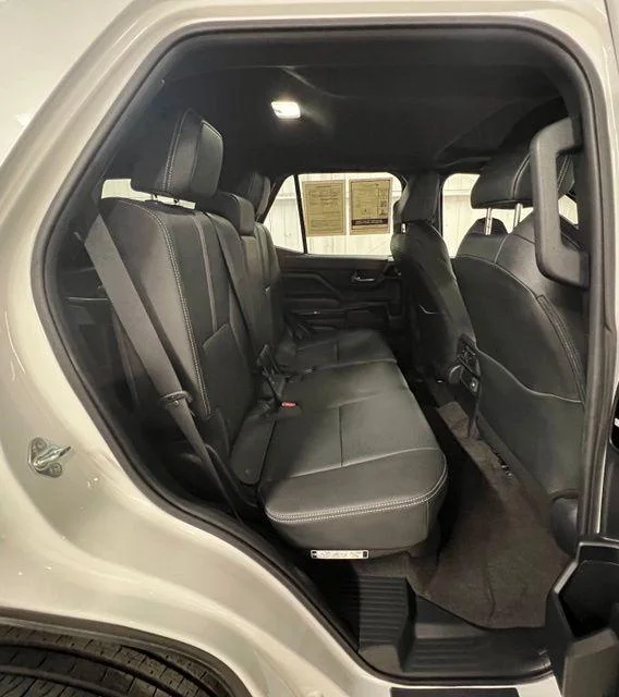 Used 2025 WIND CHILL PEARL Toyota  image 20