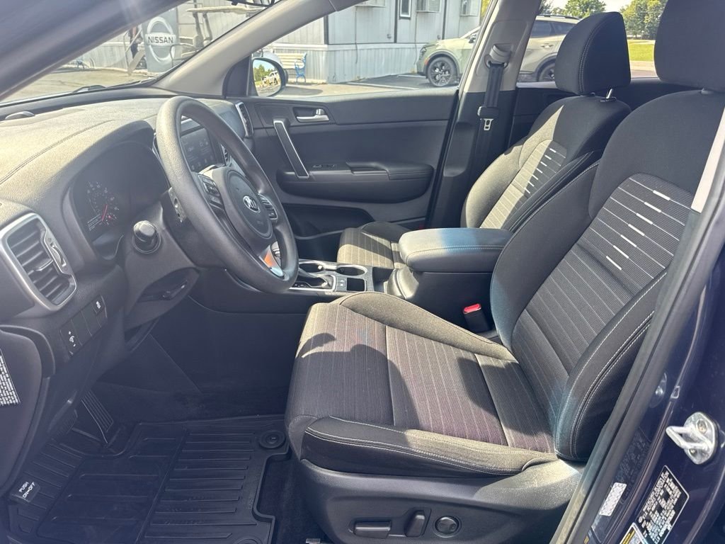 Used 2018 Blue Kia LX image 10