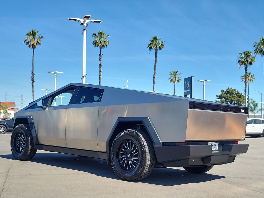 Used 2025 Tesla Cybertruck Base with VIN 7G2CEHED1SA059064 for sale in Orange, CA