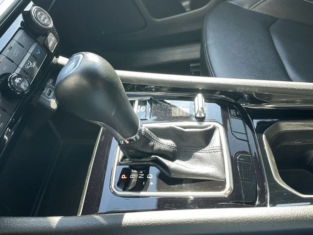 Used 2025 Blue Jeep Limited image 19