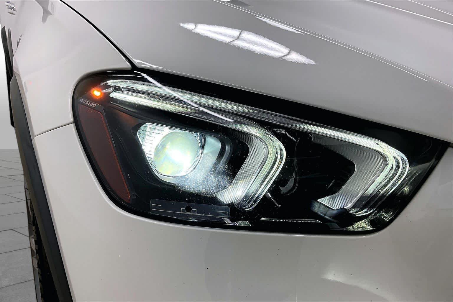 Used 2021 Polar White Mercedes-Benz GLE 350 image 27