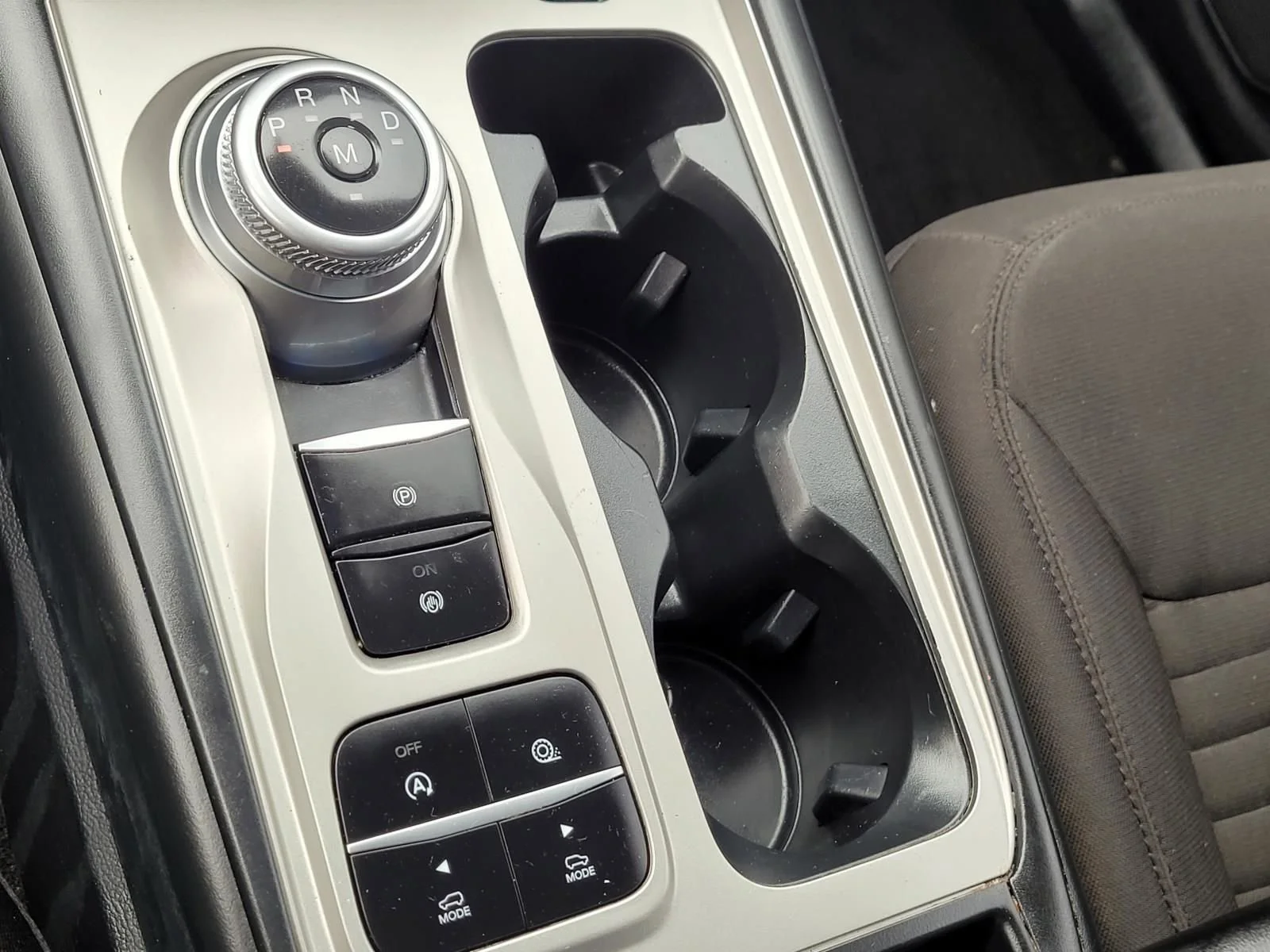 Used 2020 Blue Ford XLT image 30